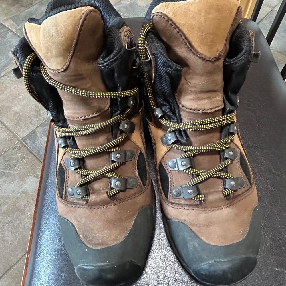 Merrill Hiking Boots. Ladies.